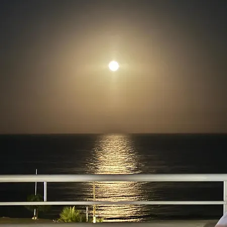 Atico En Primera Linea De Playa